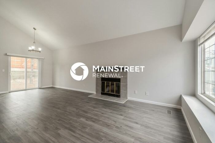 3620 Hazelwood Ct - Photo 2 of 17