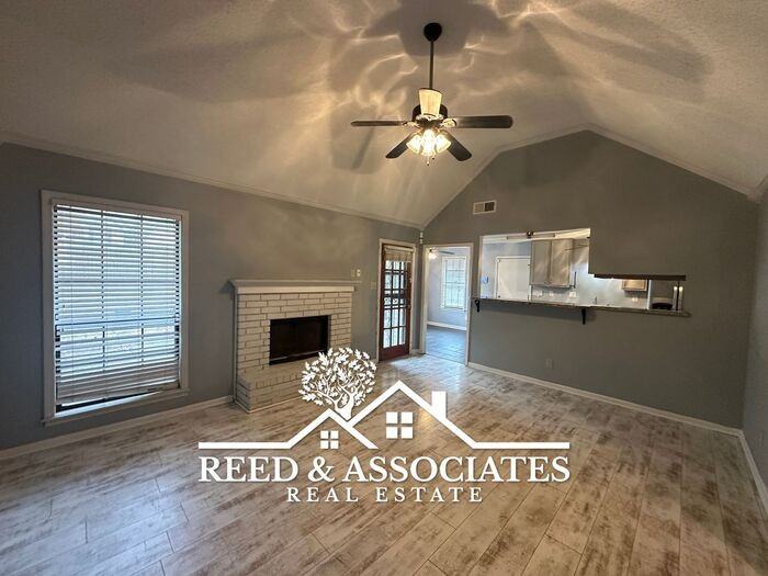 3115 Santa Valley St - Photo 3 of 17