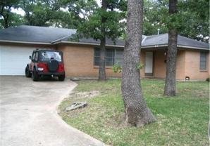 4005 Oaklawn St #NA - Photo 1 of 1