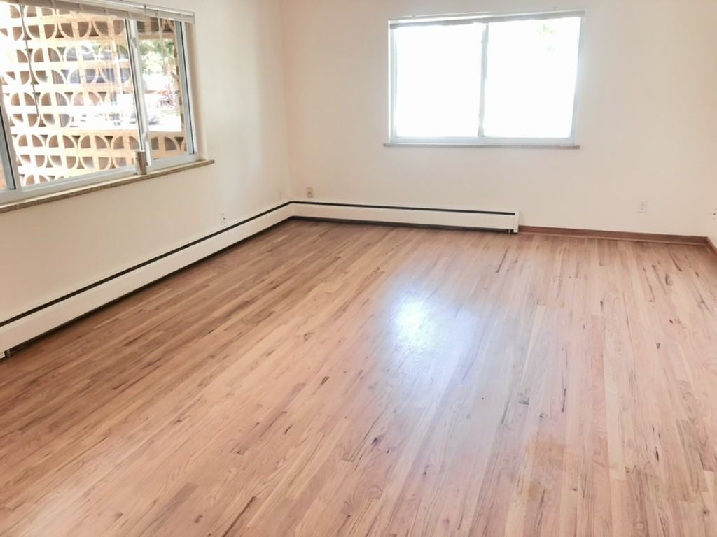 815 6th Ave #1 - Photo 5 of 10