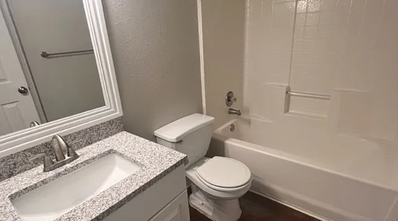 112 Highland Dr #11 - Photo 5 of 10