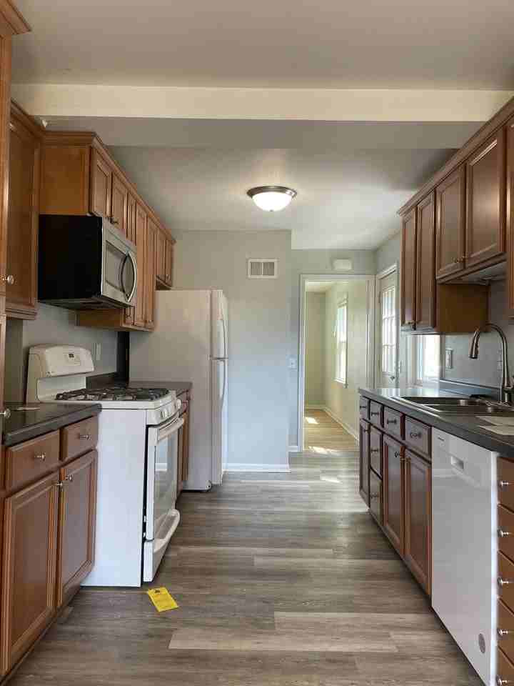 2925 Stevens St #NA - Photo 7 of 38