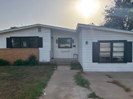 featured image of 818 S Bowie Dr #NA