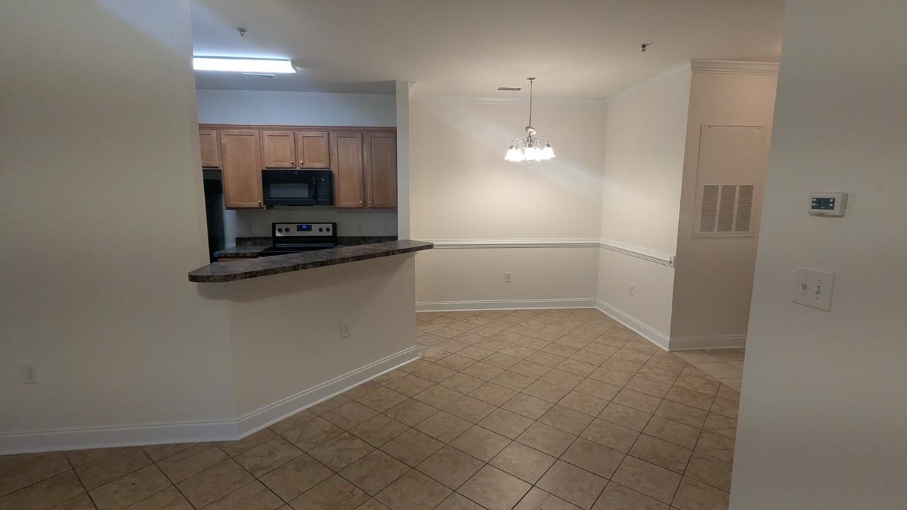 2009 Silvercrest Drive #D - Photo 5 of 13