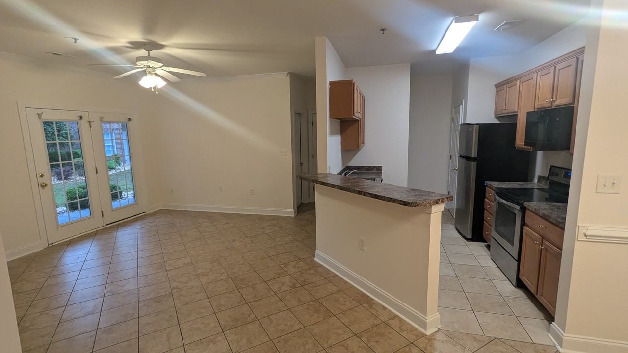 2009 Silvercrest Drive #D - Photo 6 of 13