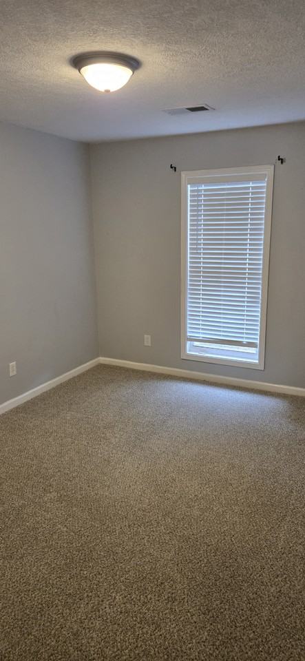 118 Haddington Cv #NA - Photo 2 of 16