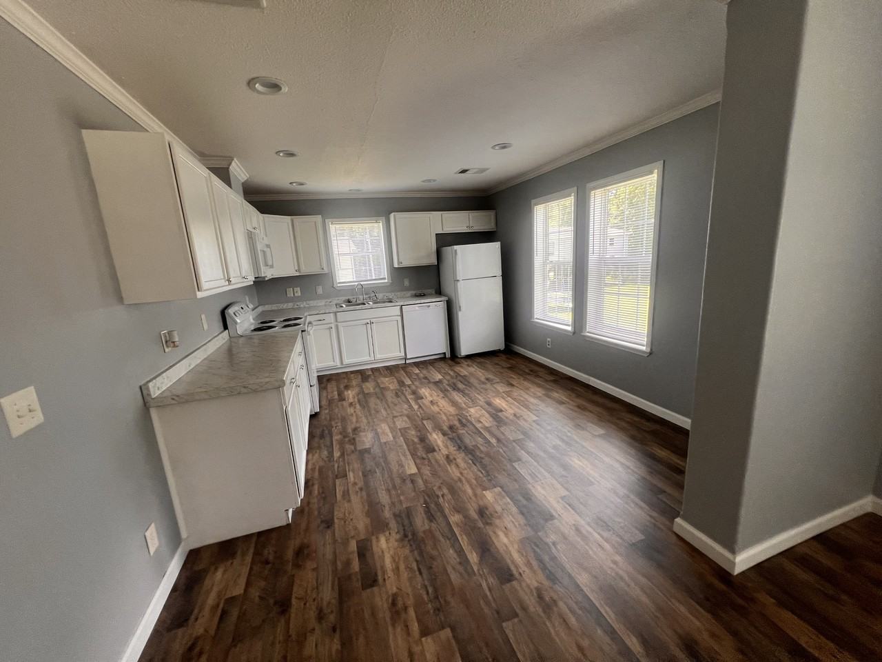 7085 W Issaquena St #NA - Photo 4 of 9