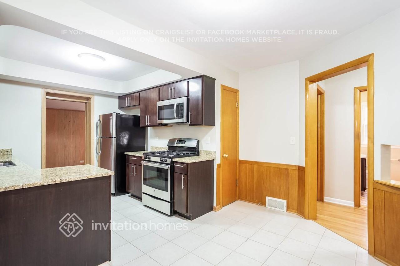 8127 N Octavia Ave - Photo 5 of 14