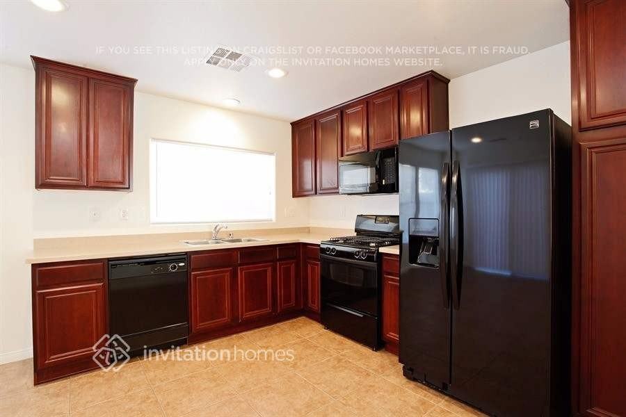 9434 Fort Concho Street - Photo 4 of 14