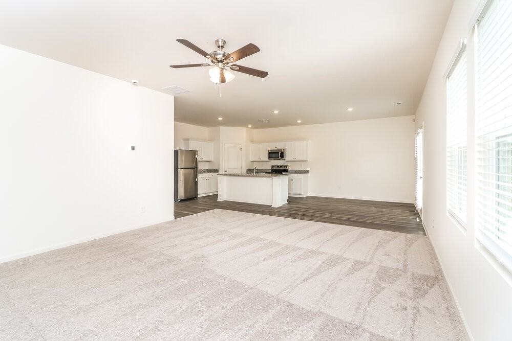 7738 Sudbury Cir - Photo 6 of 17