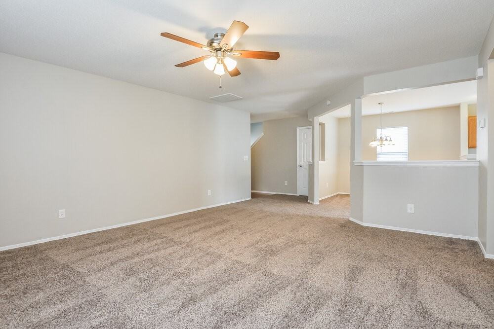 1020 Gelfield Rd - Photo 3 of 15