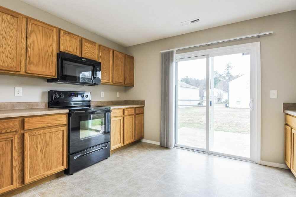 1020 Gelfield Rd - Photo 7 of 15