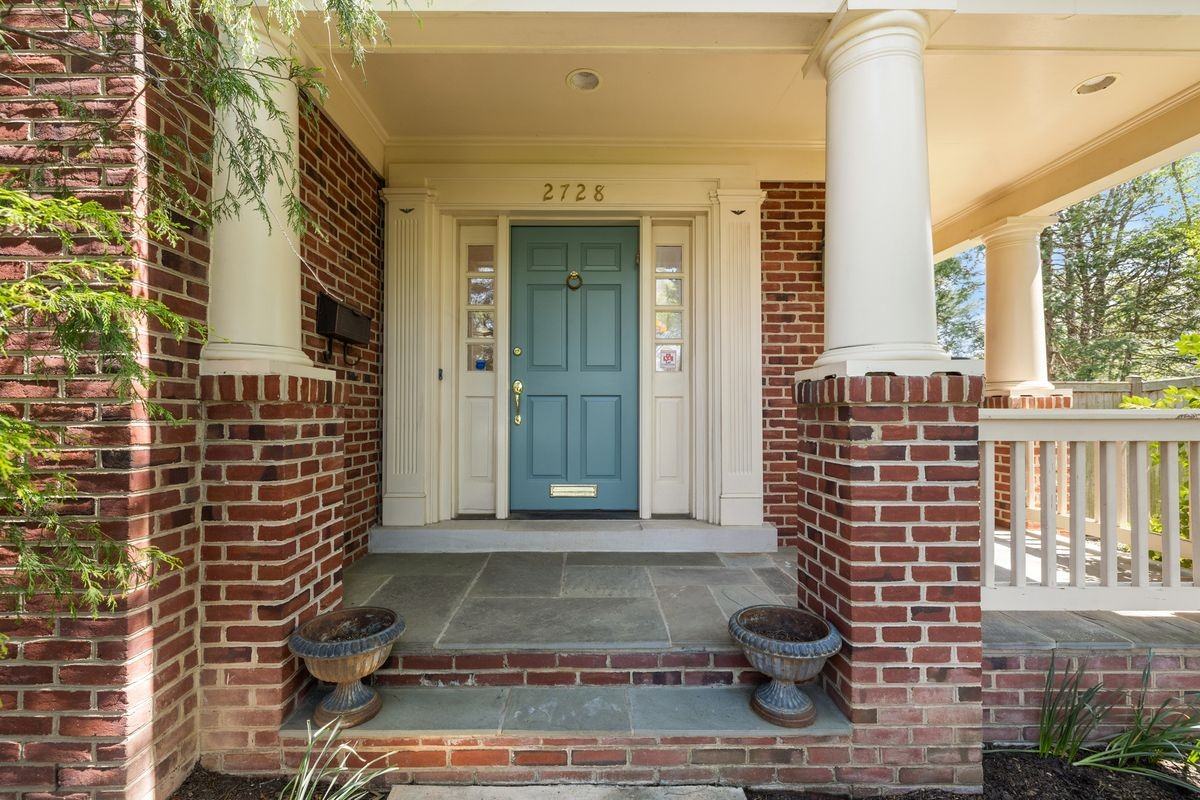2728 Mckinley St Nw - Photo 3 of 45