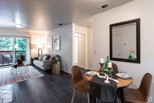 2120 Jennings Ave - Photo 1 of 1