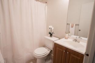 2120 Jennings Ave - Photo 1 of 1