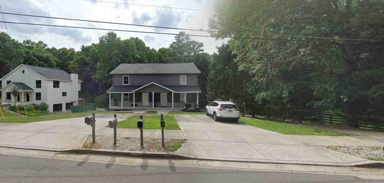 806 Palm St - Photo 2 of 15