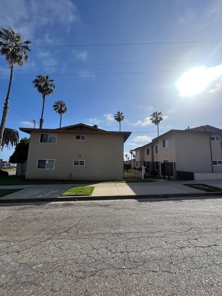 Mitchell Street - Photo 4 of 4