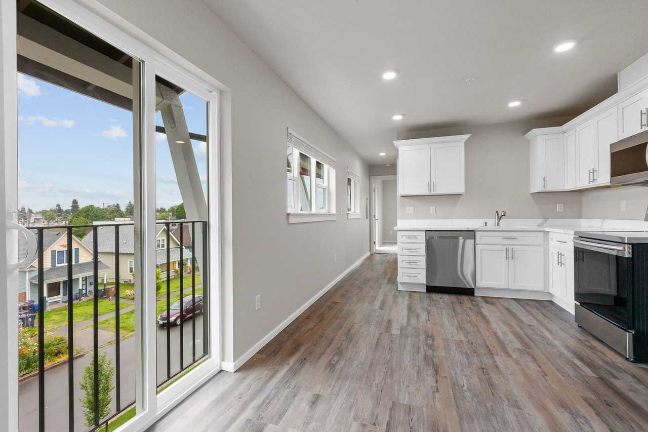 Yakima Apartments - Photo 2 of 10