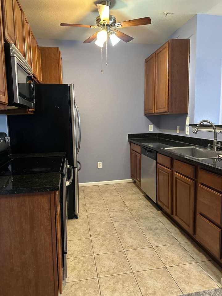 1425 Blue Sky Cir #15-204 - Photo 5 of 13