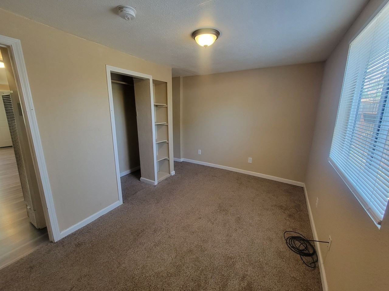 601 Grand Avenue - Photo 2 of 11