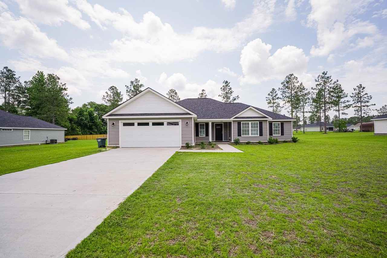 336 Tallulah Bnd - Photo 2 of 21