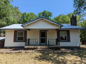 368 Nw Hunter Pl - Photo 1 of 1