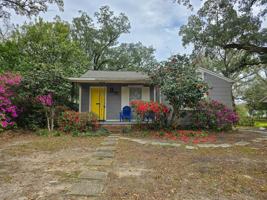 featured image of 622 W Sunset Ave