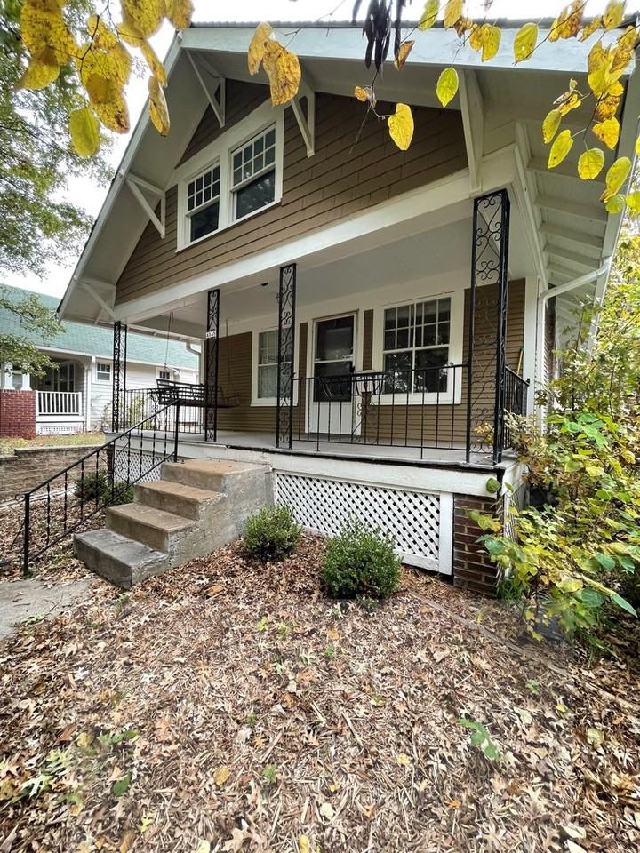 4545 Fairmount Ave - Photo 3 of 29