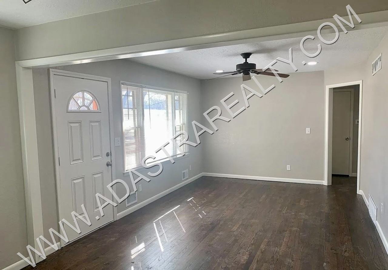 6200 Northern Ave - Photo 2 of 20