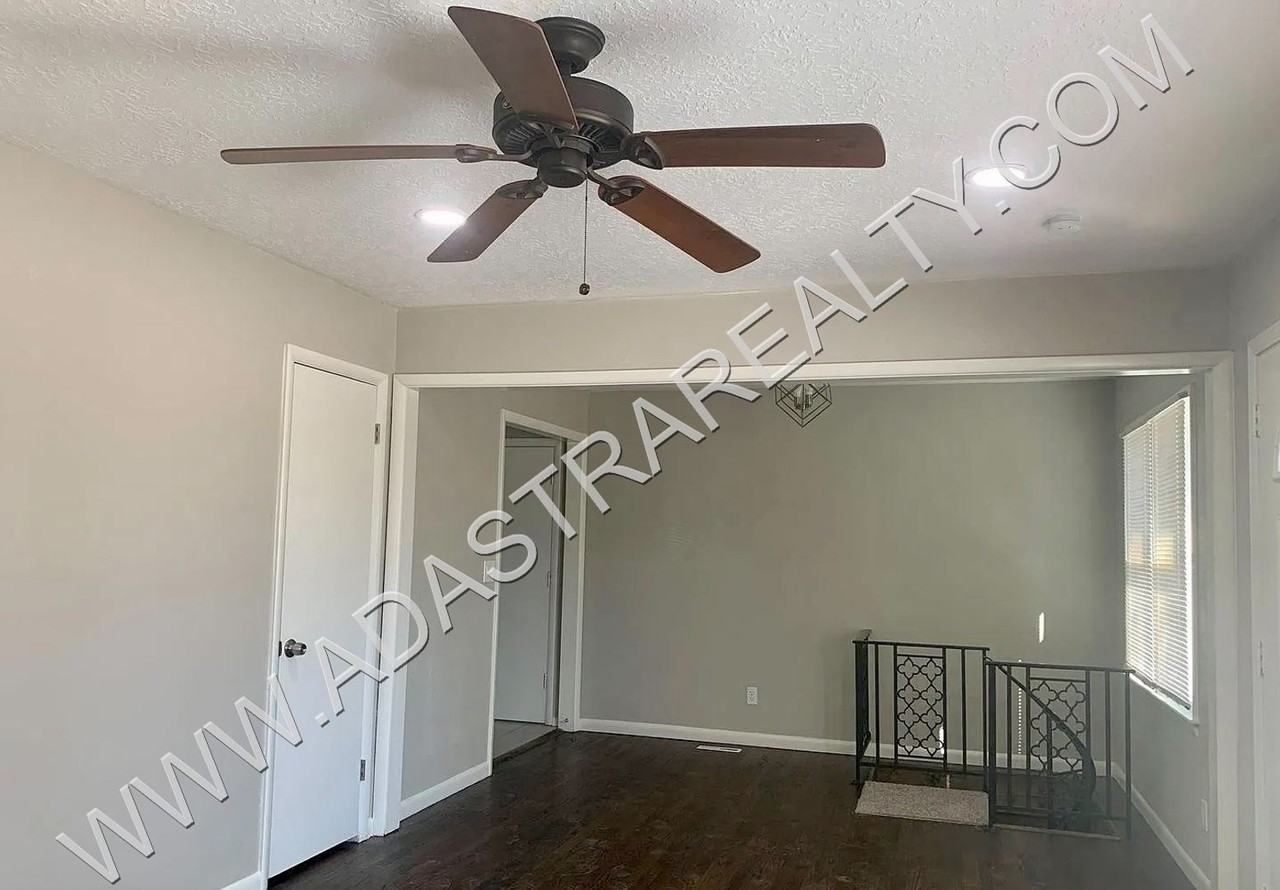 6200 Northern Ave - Photo 3 of 20