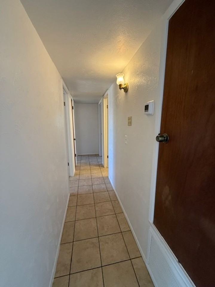418 W Gila St - Photo 6 of 16