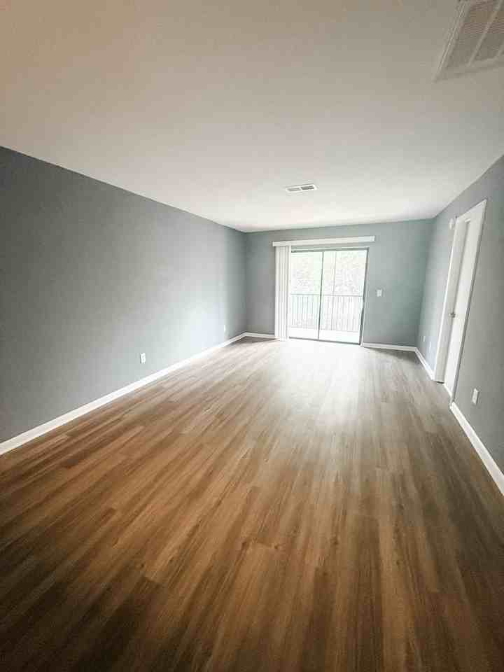 4431 Holly Tree Rd - Photo 5 of 12