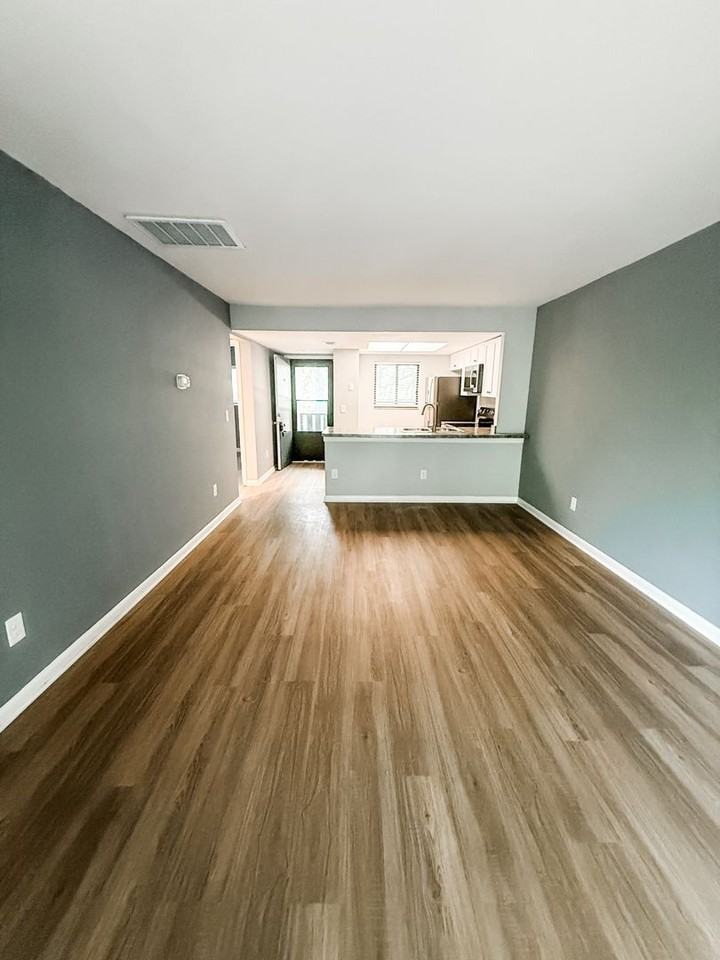 4431 Holly Tree Rd - Photo 6 of 12
