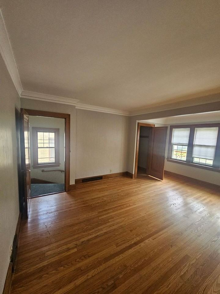 4147 N Bartlett Ave - Photo 5 of 14