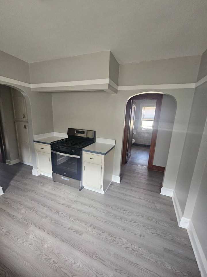 4147 N Bartlett Ave - Photo 7 of 14