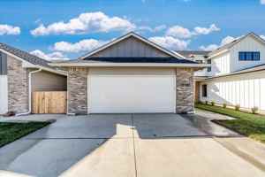 featured image of 3735 3735 W 30th St N