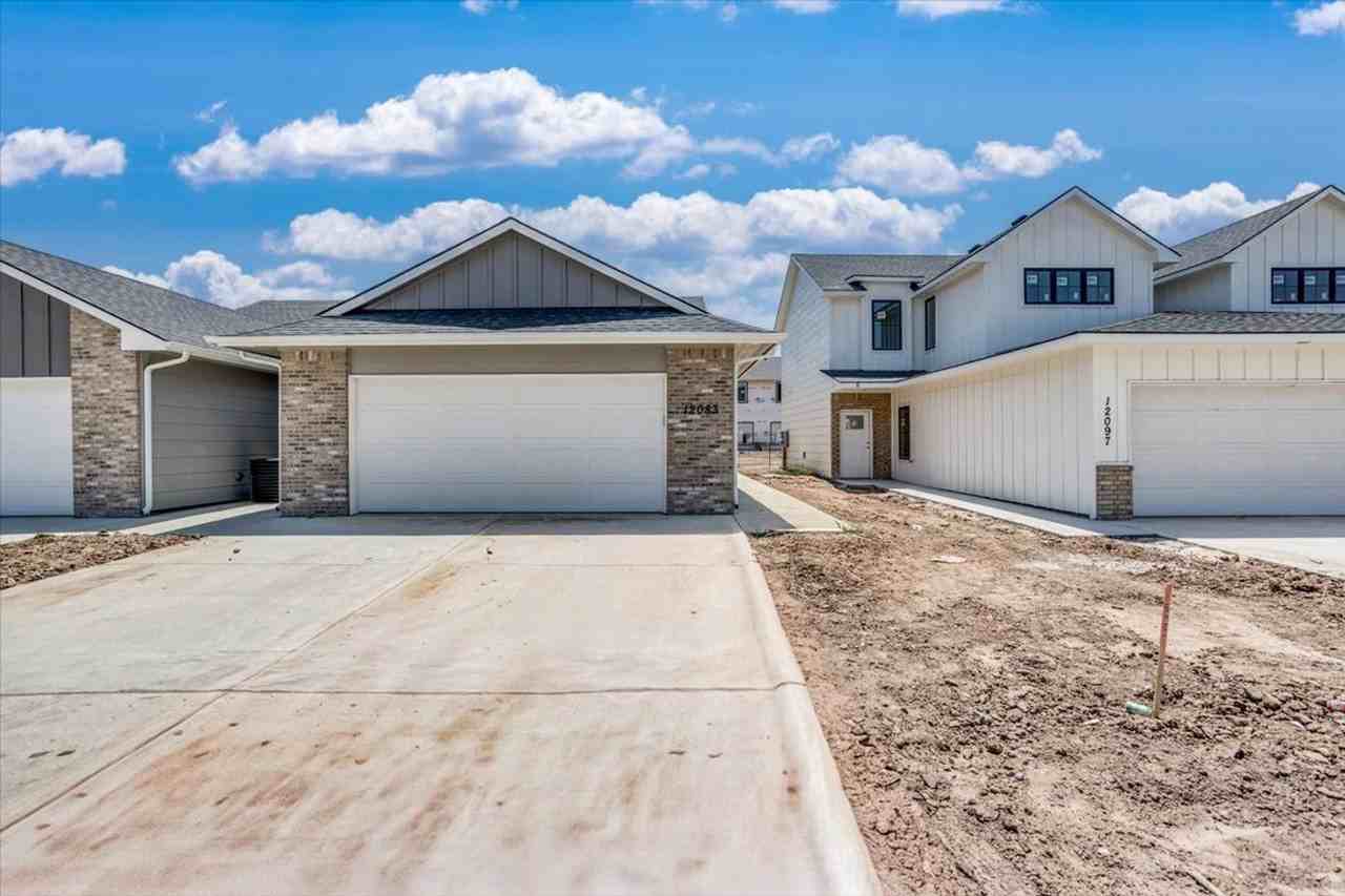 3737 W 30th St - Photo 2 of 22