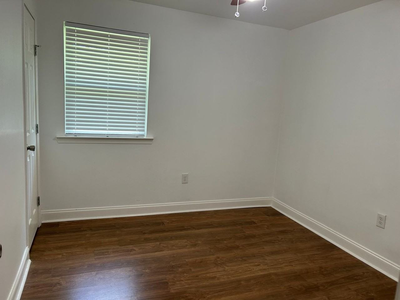 2080 Jerlyn Dr - Photo 4 of 23