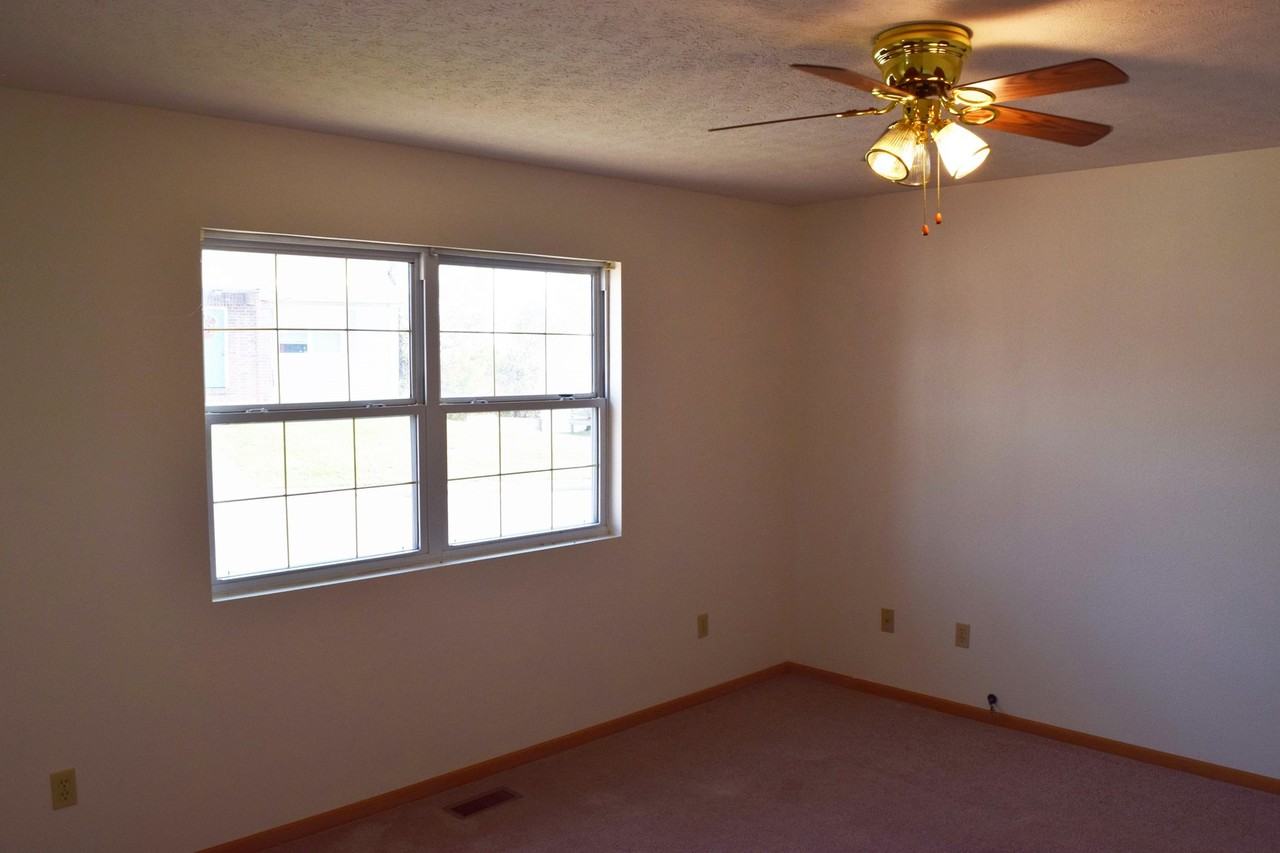 13895A Trinity Cir - Photo 4 of 34