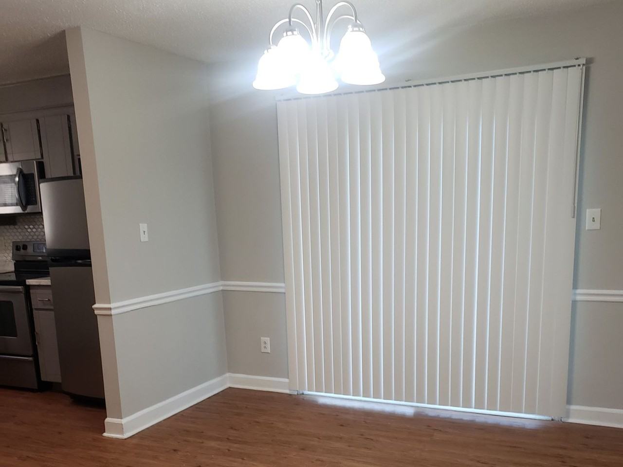 8111 Marcus Ln - Photo 3 of 10