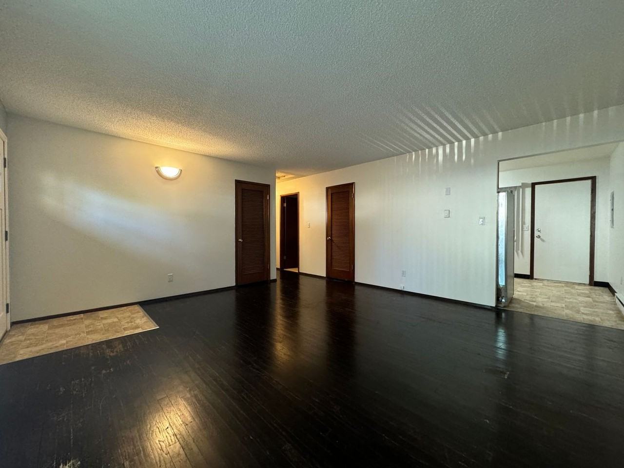 4610 Se 29th Ave - Photo 4 of 19