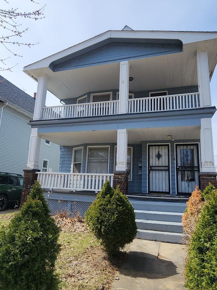 Kendall2550 - Photo 2 of 10