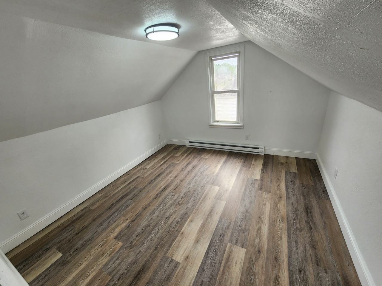 141 W Lane Ave - Photo 2 of 14
