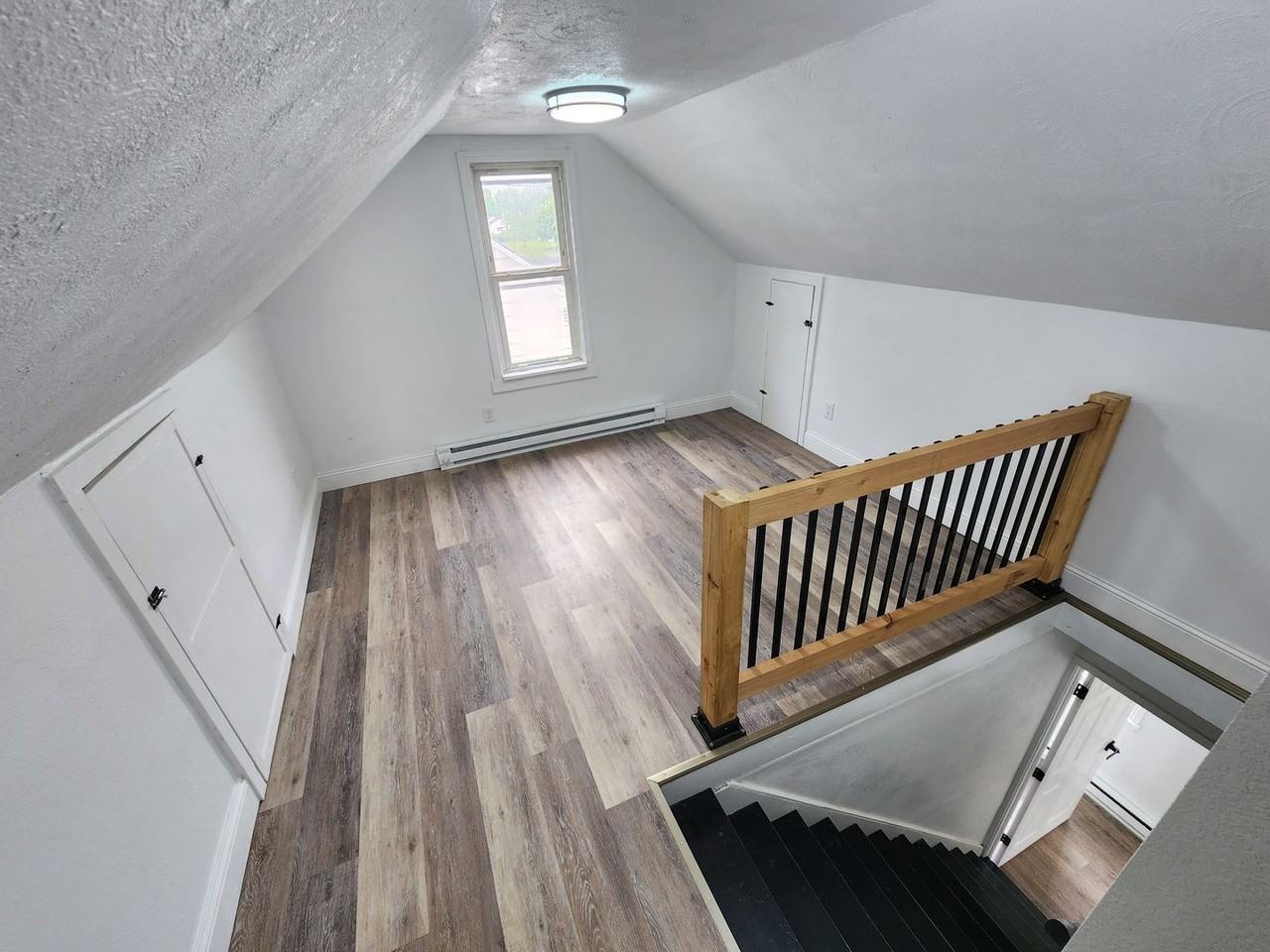 141 W Lane Ave - Photo 3 of 14