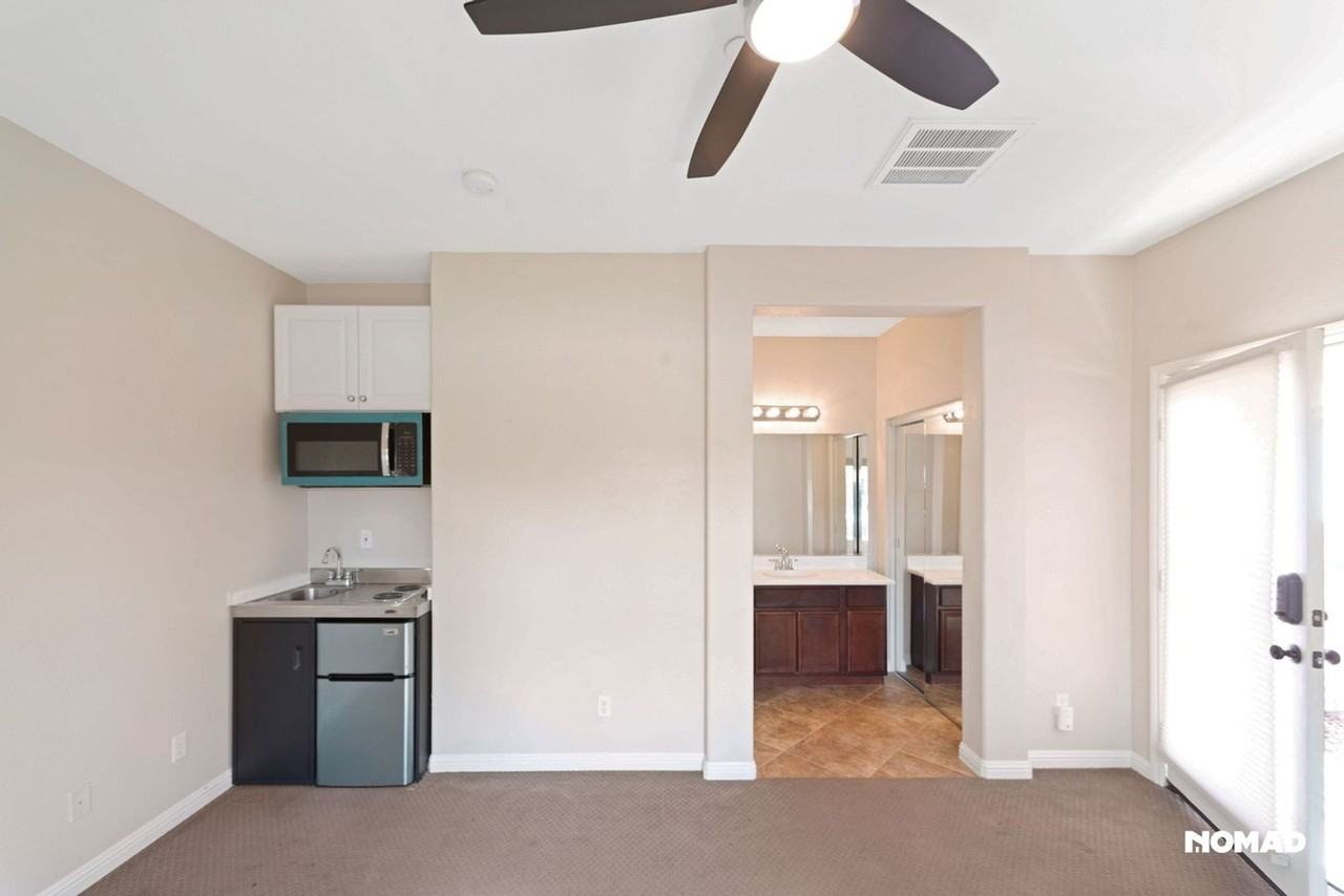 3853 Mira Arena - Photo 7 of 21