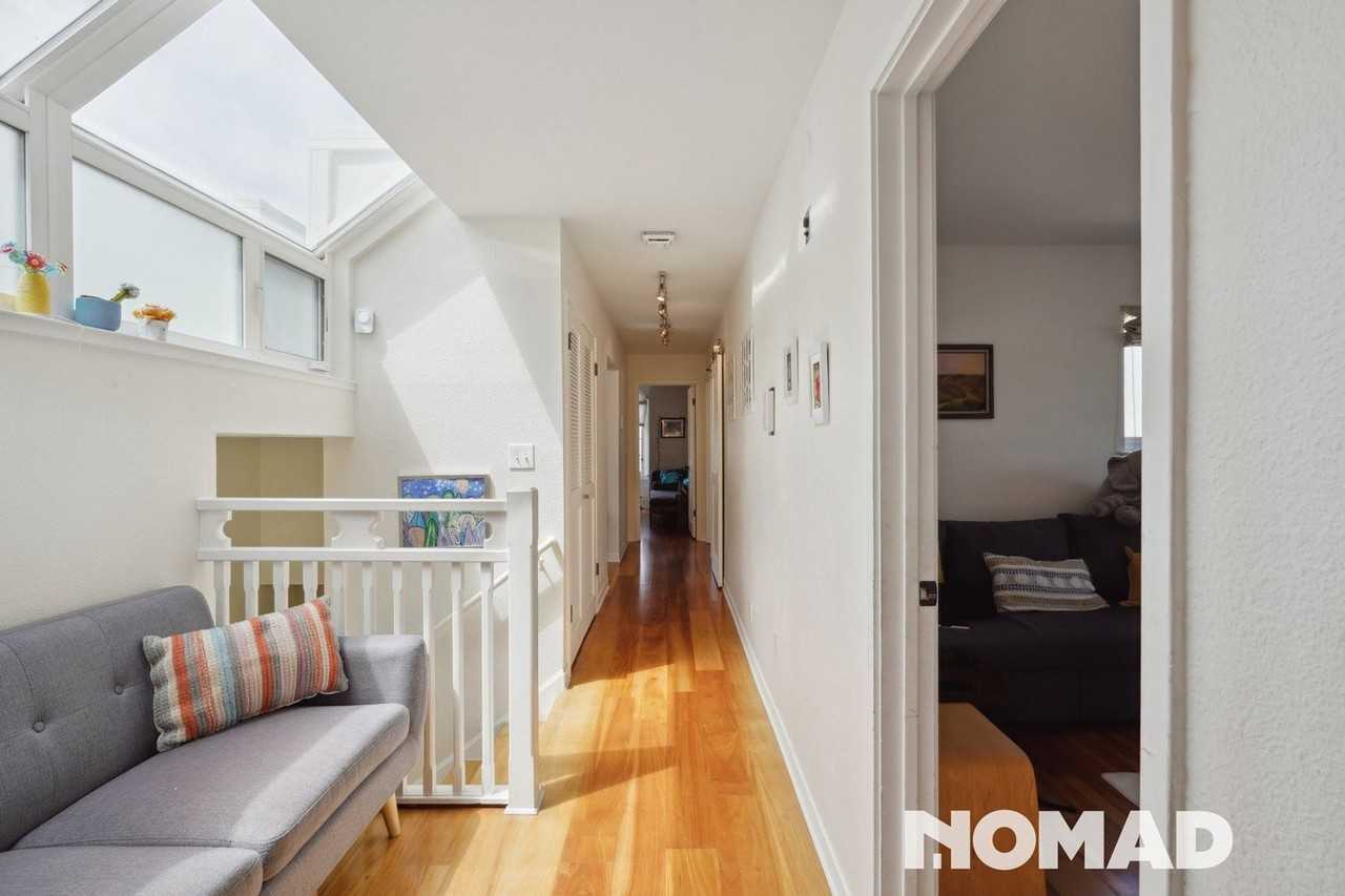 1911 Eddy St - Photo 2 of 27