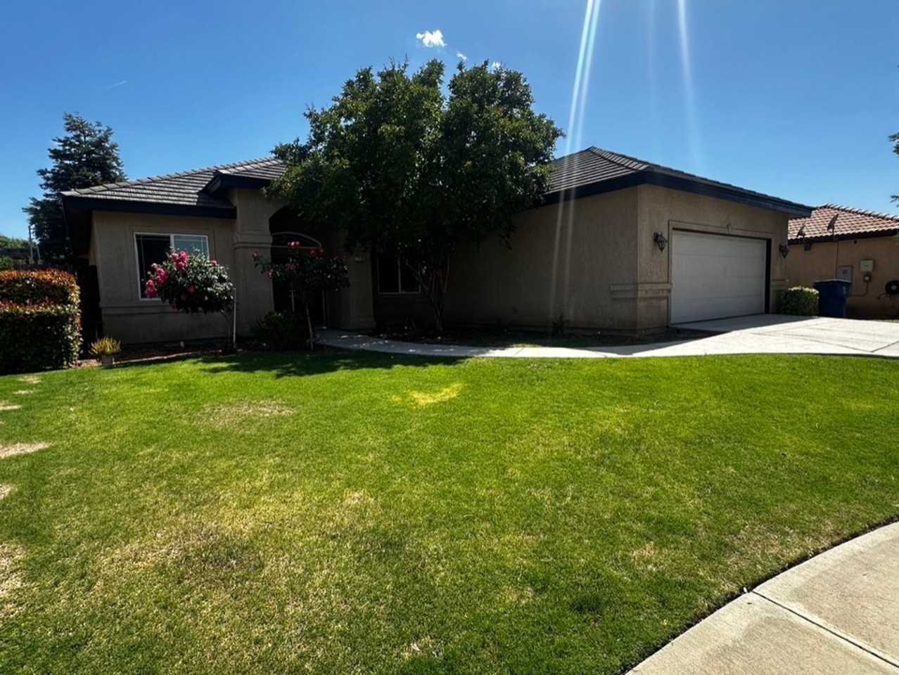 11109 Wilkesboro Ct - Photo 2 of 34