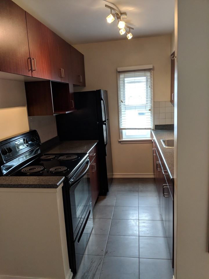 634 Twelfth str., - Photo 2 of 16