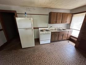 617 1/2 W Galena Ave - Photo 1 of 1