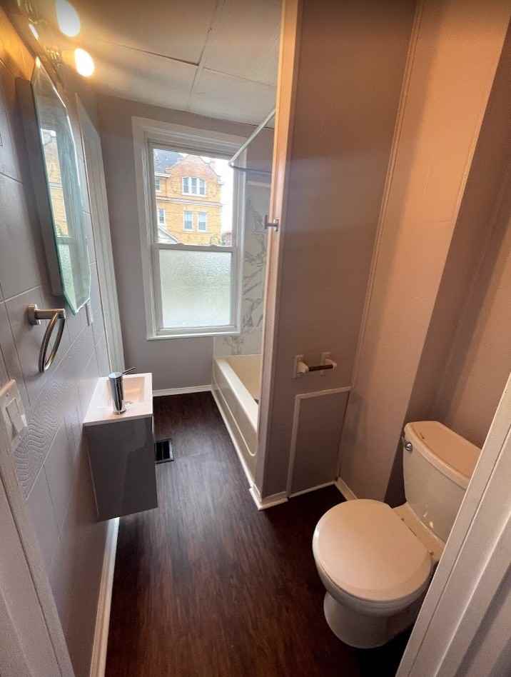 221 Orchard Pl - Photo 5 of 18